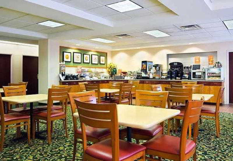 Fairfield Inn & Suites Chicago Midway Airport Bedford Park Restaurant bilde